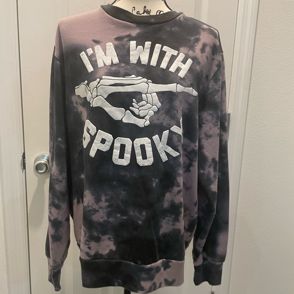 MAD Engine Black and Gray Crewneck Sweater with Unique Design - Picture 1 of 13